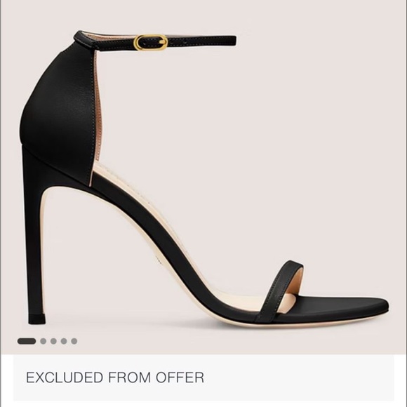 Amazing condition! Size 7.5 comes with dust bag!! :) - Picture 3 of 5